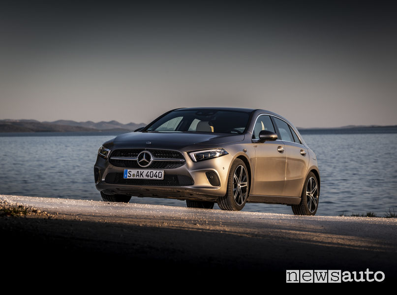 Mercedes Classe A, debutta a maggio la compatta hi-tech - Prove e Novità 