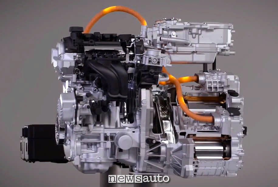 Another view of Nissan's e-Power system cutaway where you can see a connecting rod and the rotor of the electric motor, with the inverter